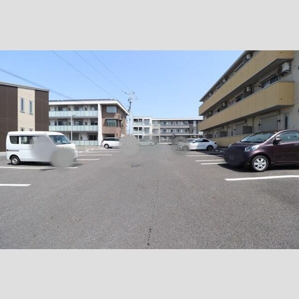 駐車場 (駐車場)
