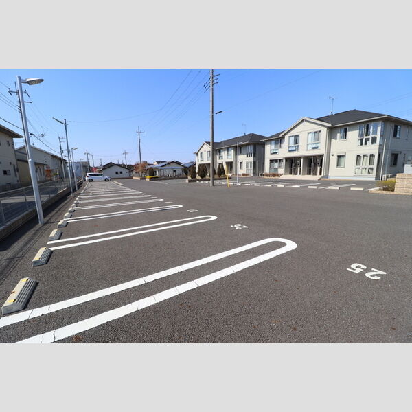 駐車場 (駐車場)