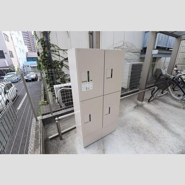 現地周辺 (宅配BOX)