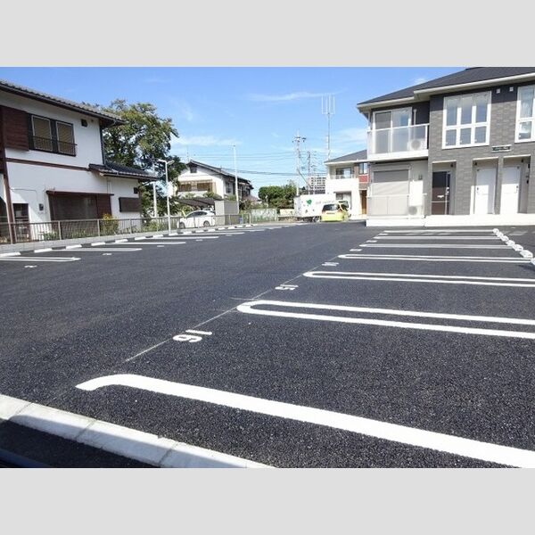 駐車場 (駐車場)