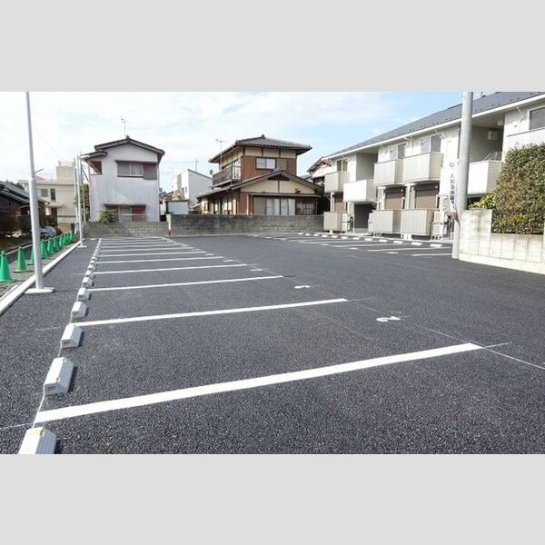 駐車場 (駐車場)
