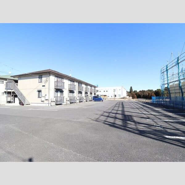 駐車場 (駐車場)