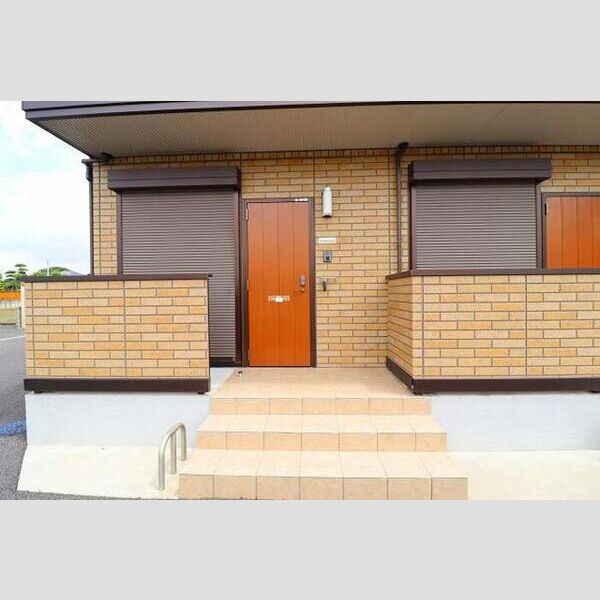 エントランス (エントランス)