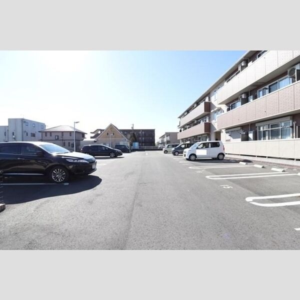 駐車場 (駐車場)