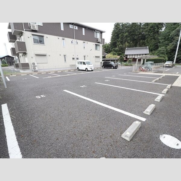エントランス (駐車場)