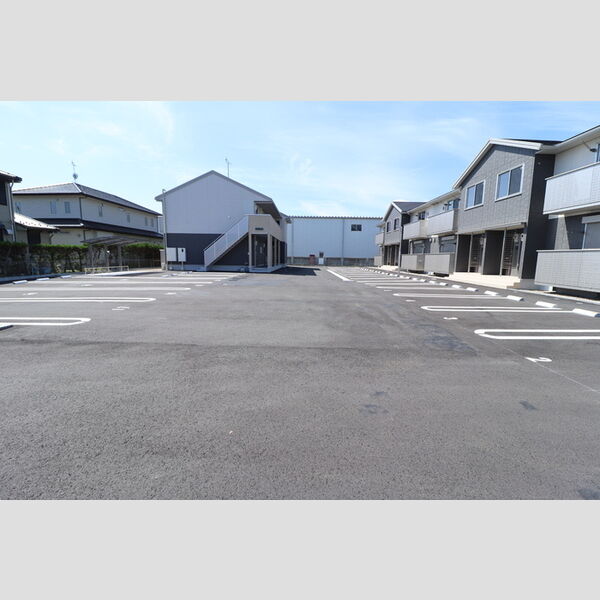 駐車場 (駐車場)