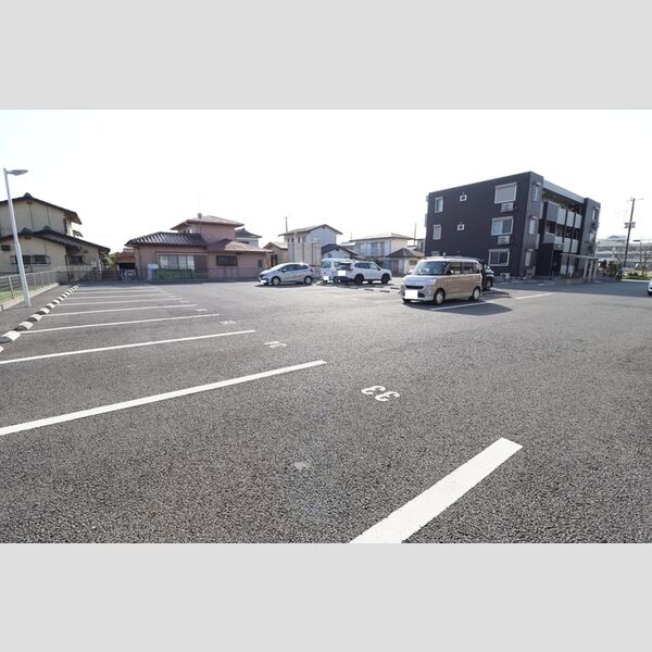 駐車場 (駐車場)