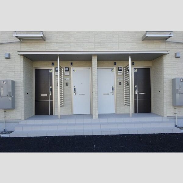 エントランス (エントランス)