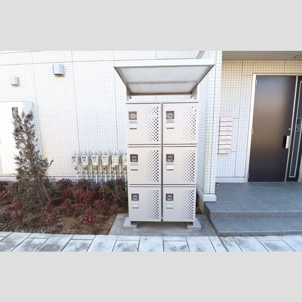 現地周辺 (宅配BOX)