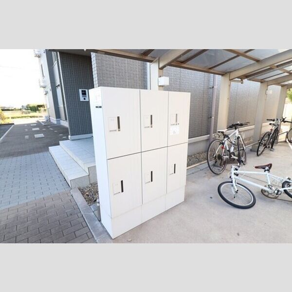 現地周辺 (宅配BOX)