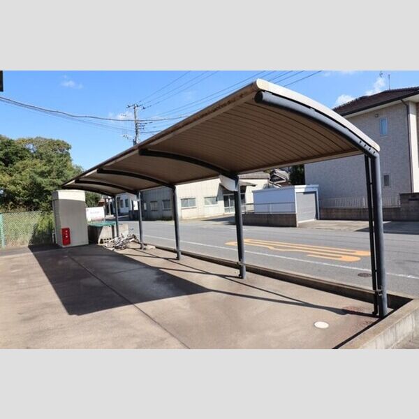 現地周辺 (駐輪場)