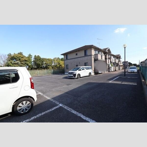 駐車場 (駐車場)