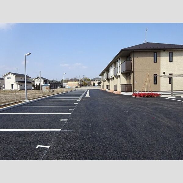 駐車場 (駐車場)