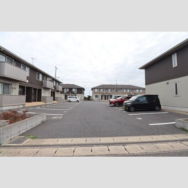 駐車場 (駐車場)