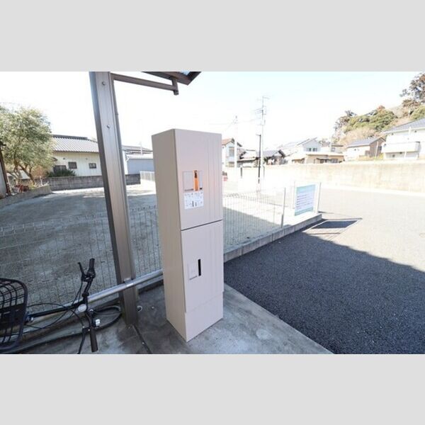 現地周辺 (宅配BOX)