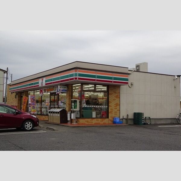 現地周辺 (セブンイレブン友部旭平店(1215m))