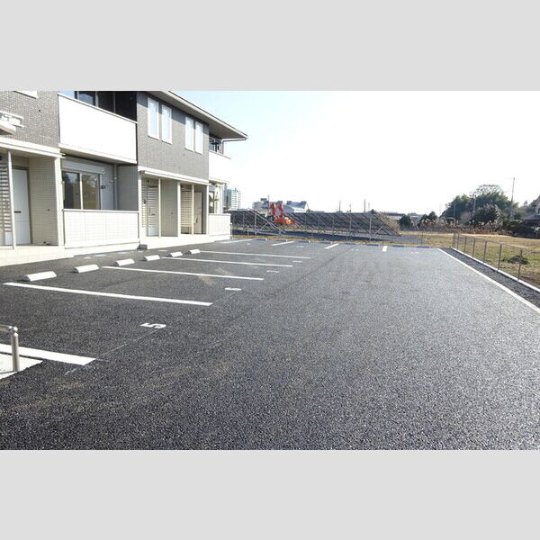 駐車場 (駐車場)