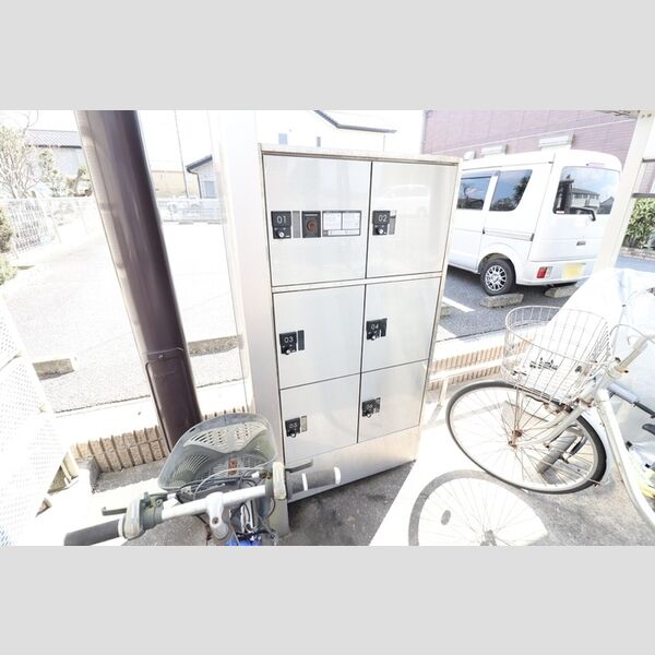 現地周辺 (宅配BOX)