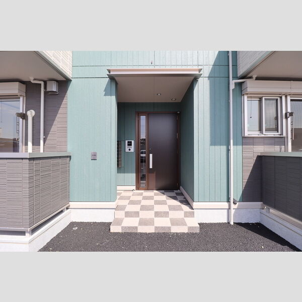 エントランス (エントランス)