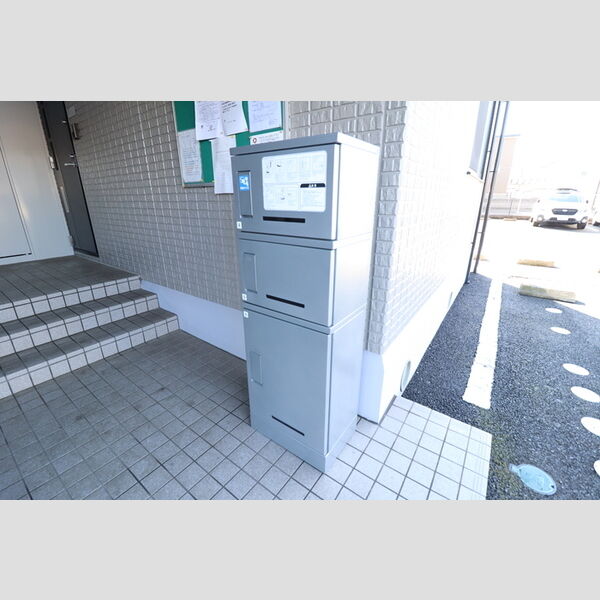 現地周辺 (宅配BOX)