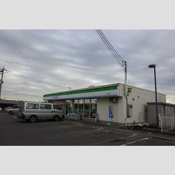 現地周辺 (ファミリマート友部東平店)