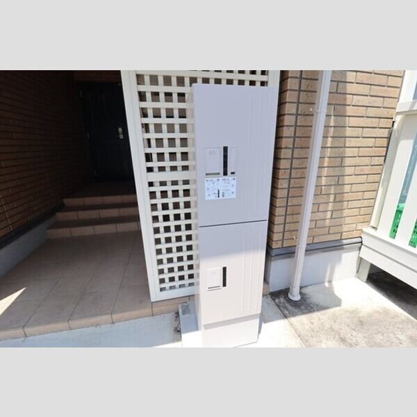 現地周辺 (宅配BOX完備)