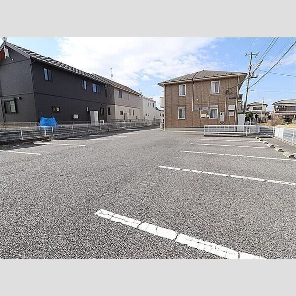 駐車場 (駐車場)