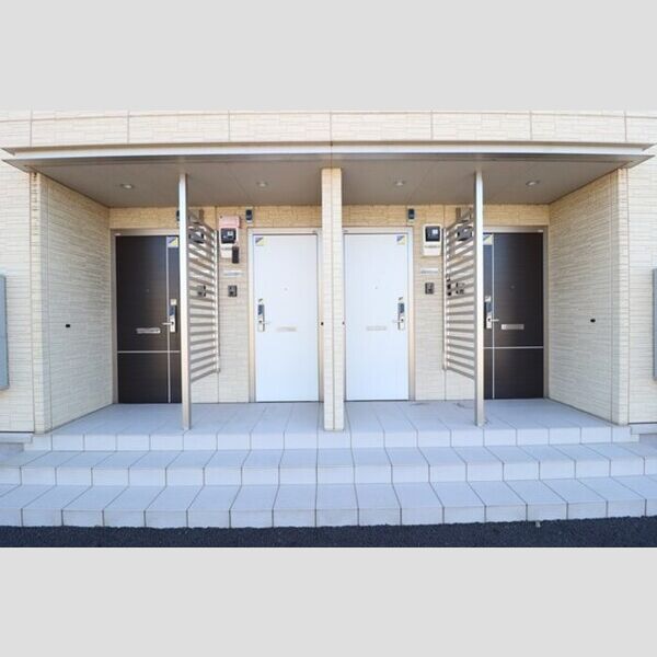 エントランス (エントランス)