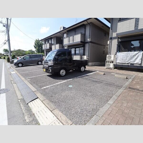 駐車場 (駐車場)