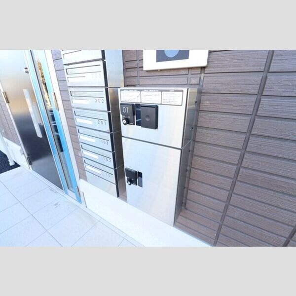 現地周辺 (宅配BOX完備)