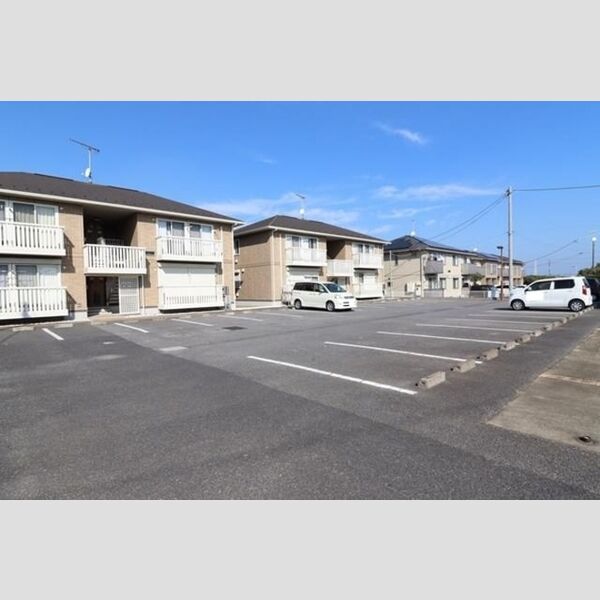 駐車場 (駐車場)