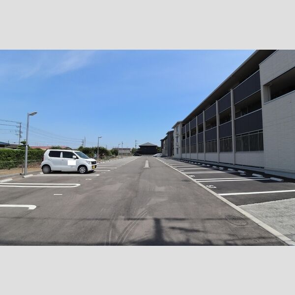 駐車場 (駐車場)