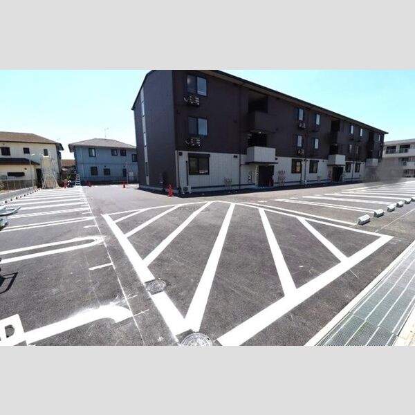 駐車場 (駐車場)