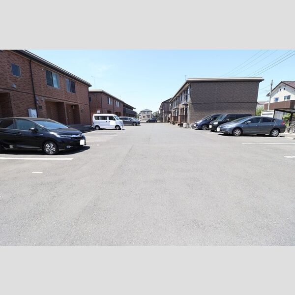 駐車場 (駐車場)