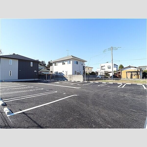 駐車場 (駐車場)