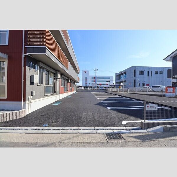 駐車場 (駐車場)