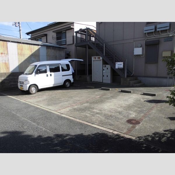 駐車場 (駐車場)