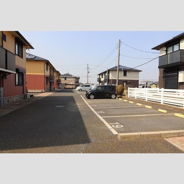 駐車場 (駐車場)