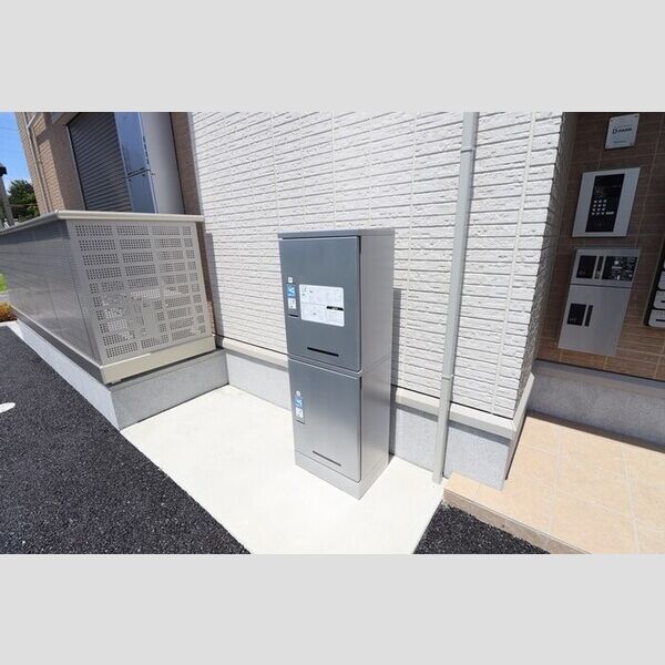 現地周辺 (宅配BOX完備)