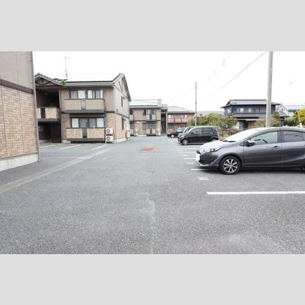 駐車場 (駐車場)