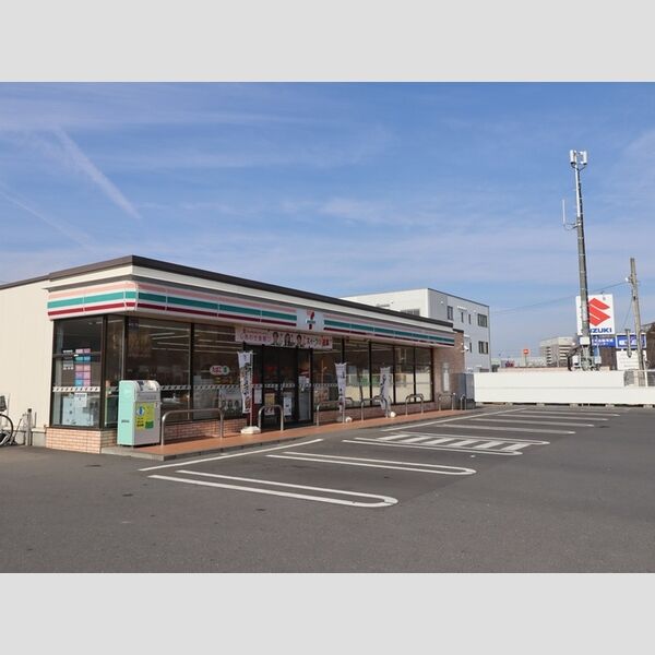 現地周辺 (セブンイレブン茨城県庁西店)