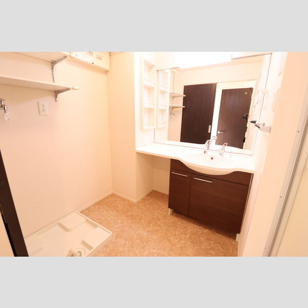 洗面所 (ワイドカウンター洗髪洗面化粧台)