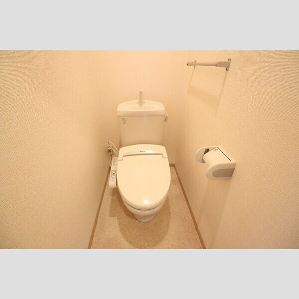 トイレ (温水洗浄暖房便座)