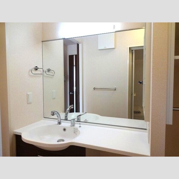 洗面所 (ワイドカウンター洗髪洗面化粧台)