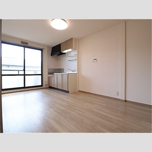 居室・リビング (ダイニングキッチン)