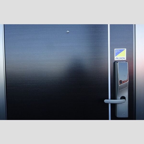 玄関 (ICカードキー)