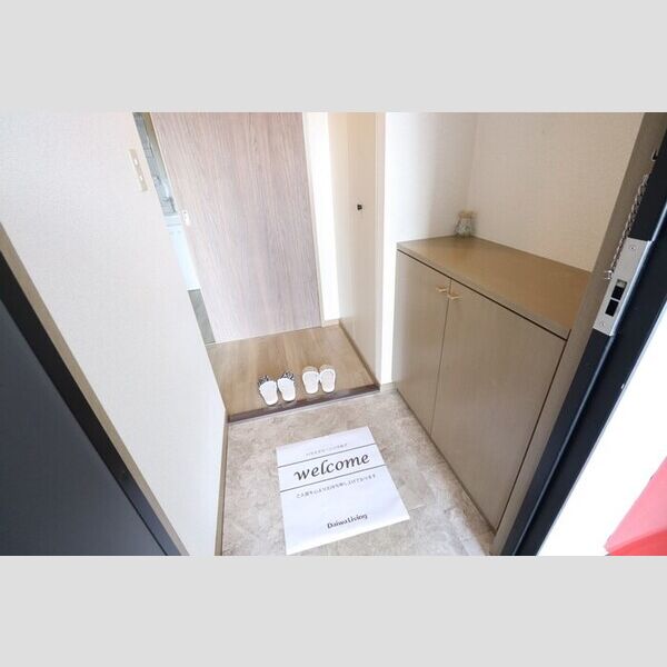 玄関 (シューズボックス)