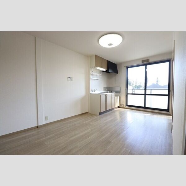 居室・リビング (ダイニングキッチン)