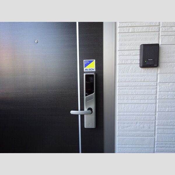 玄関 (ICカードキー)