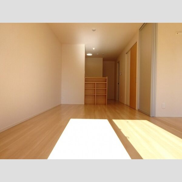 居室・リビング (LDK12.4帖)